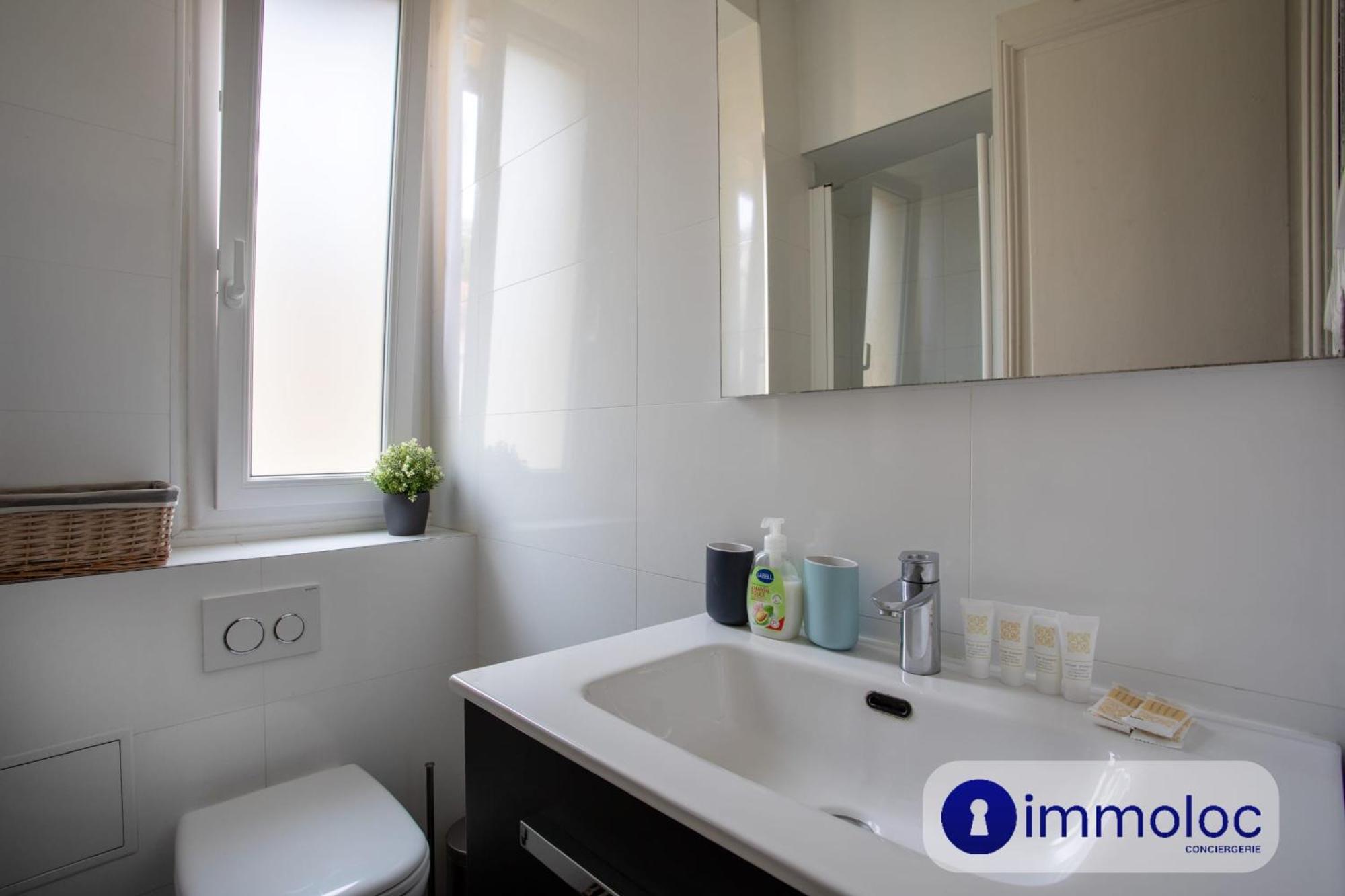 Appartement With 2 Bedrooms Quartier Liberation *